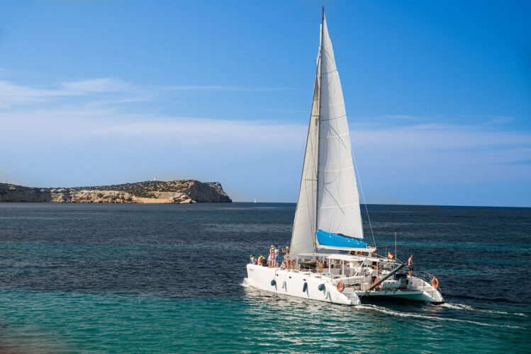 Catamaran Passion Cat Ibiza 10