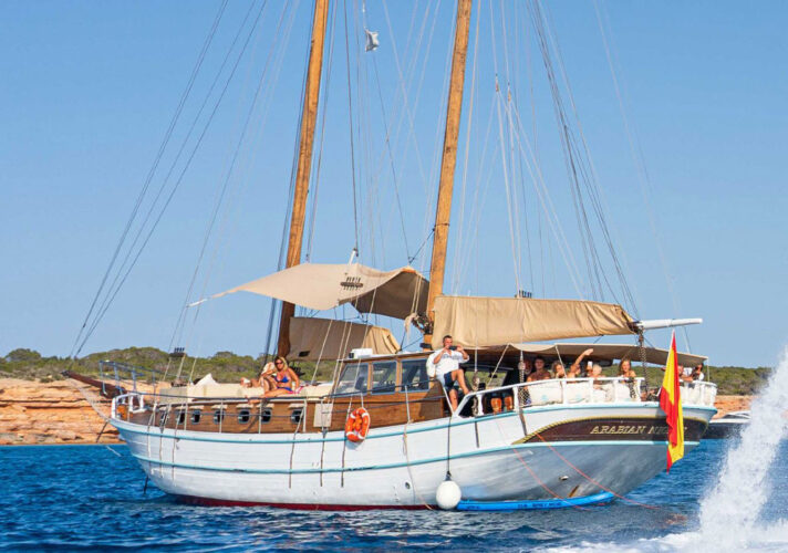 goleta Arabian Nights Formentera 7