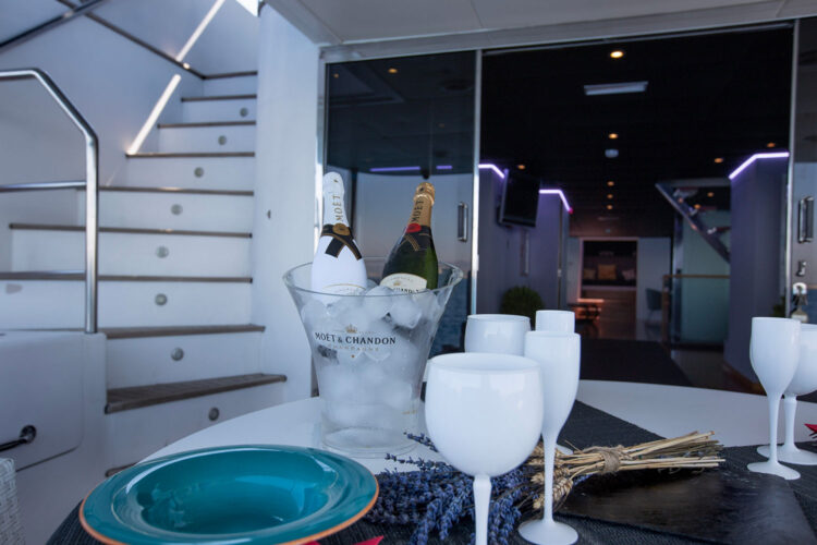 Yate Explorer 92 Ibiza 1